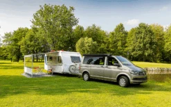 Fiamma Blocker Pro Vorderwand Mit Großem Fenster 36 Fiamma Blocker Pro Vorderwand Mit Großem Fenster -Berger Camping Geschaft 1186885 7016527