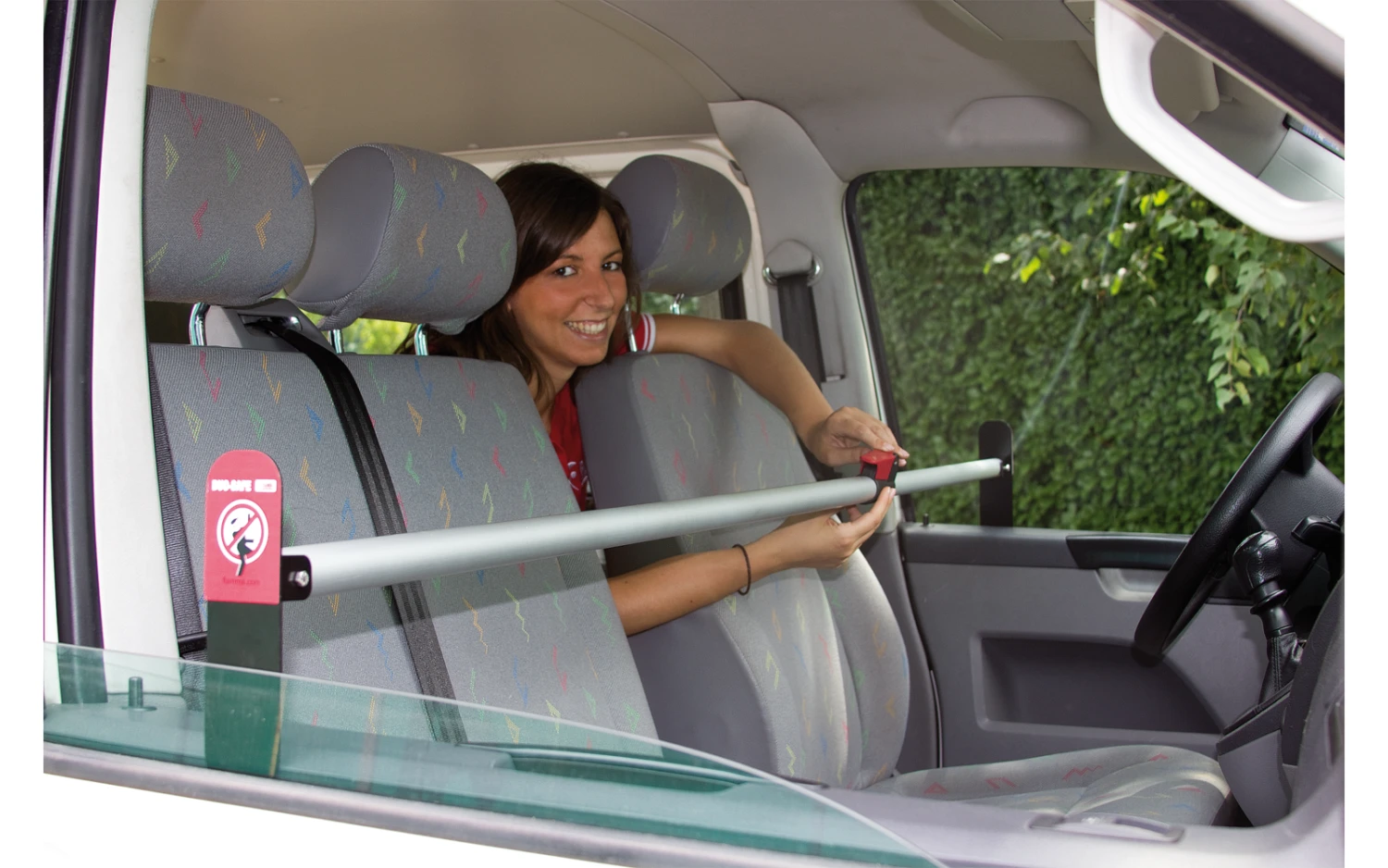 Fiamma Duo Safe Pro Robuste Sicherheitsleiste 2 Fiamma Duo Safe Pro Robuste Sicherheitsleiste – Bild 2