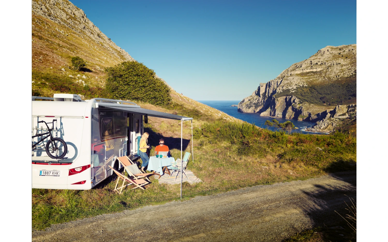 Dometic PerfectWall PW 1500 Wandmarkise (Weiß / Horizon Grey) 16 Dometic PerfectWall PW 1500 Wandmarkise (Weiß / Horizon Grey) – Bild 16